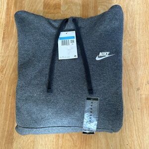 Brand new men’s Nike Fleece Sportswear Hoodie Pullover sz M!